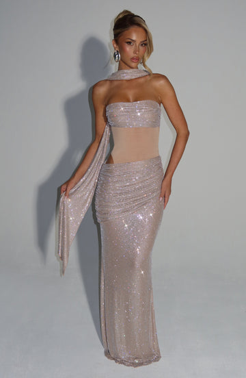 Kailani Maxi Šaty - Tmavě tělová