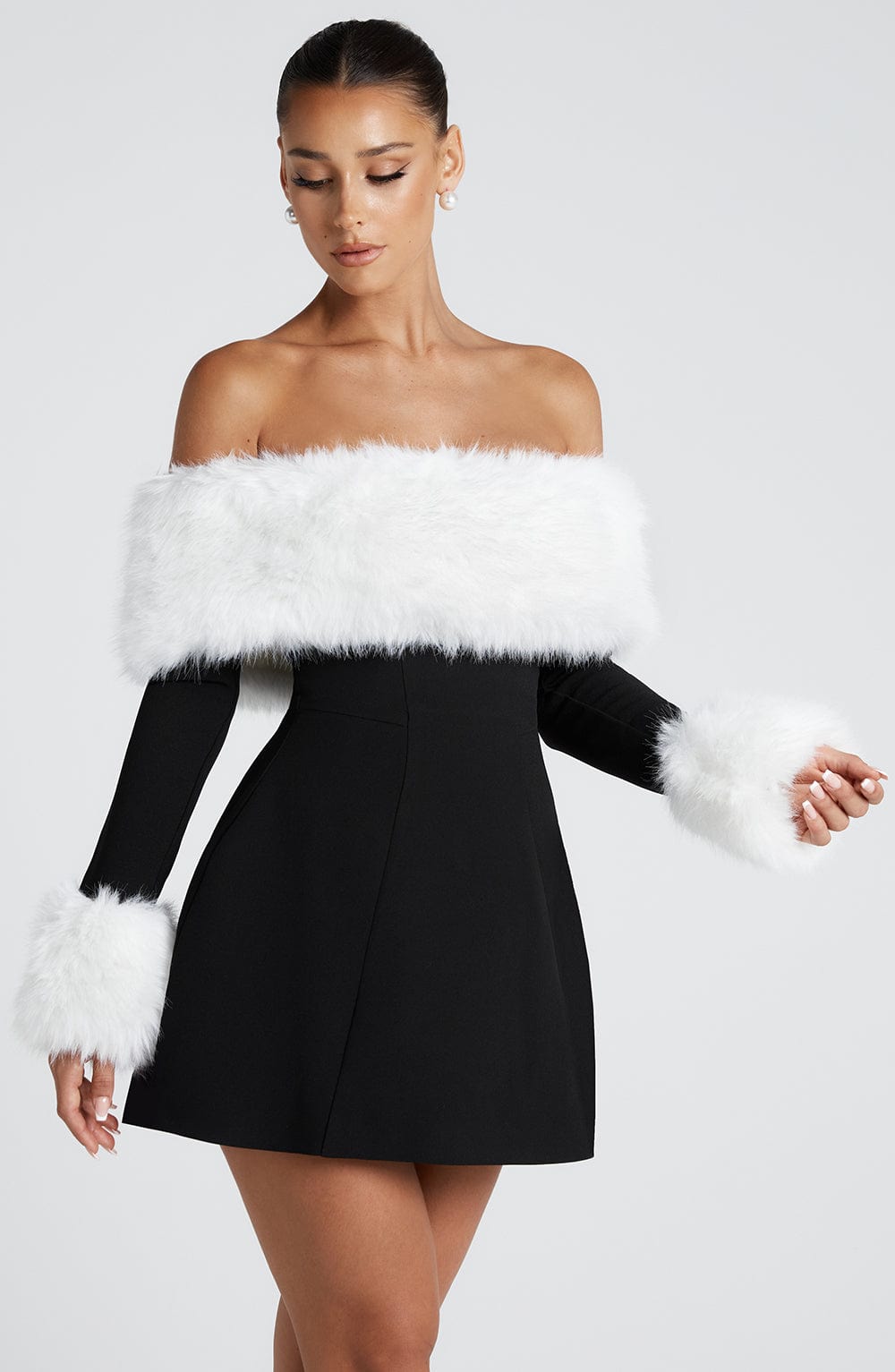 Villanelle Mini Šaty - Černá/Bílá