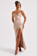 Zola Maxi Šaty - Šampaň